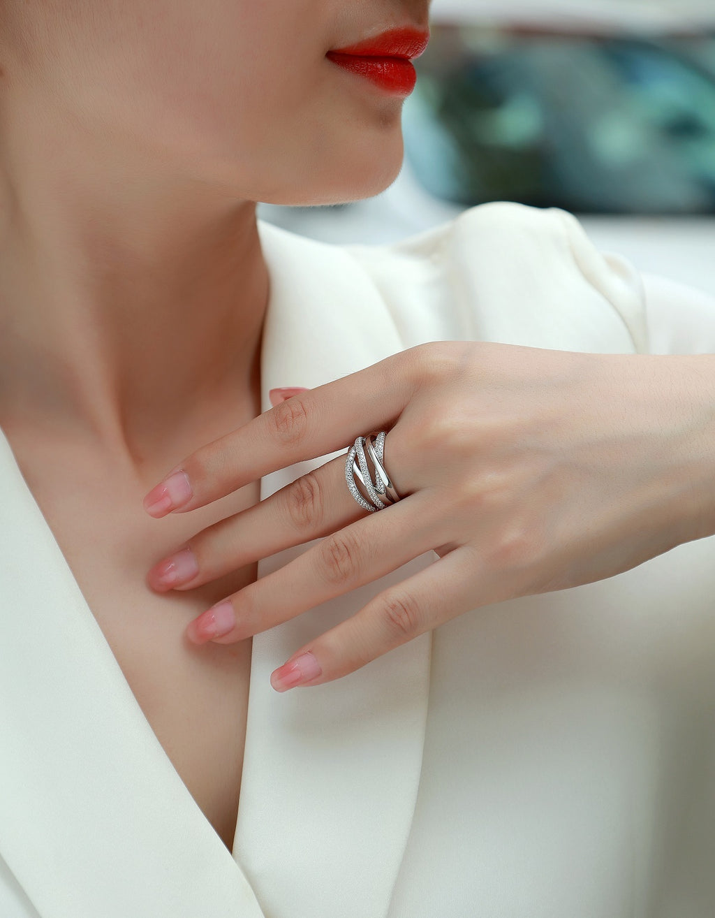 Radiant Weave — where silver intertwines with brilliance.