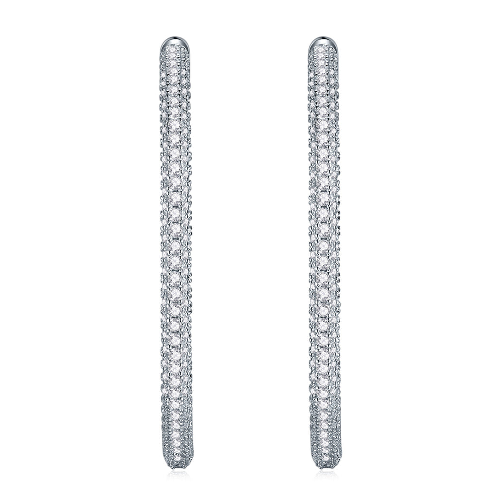 Avelyn — elegance in motion; light that never fades.