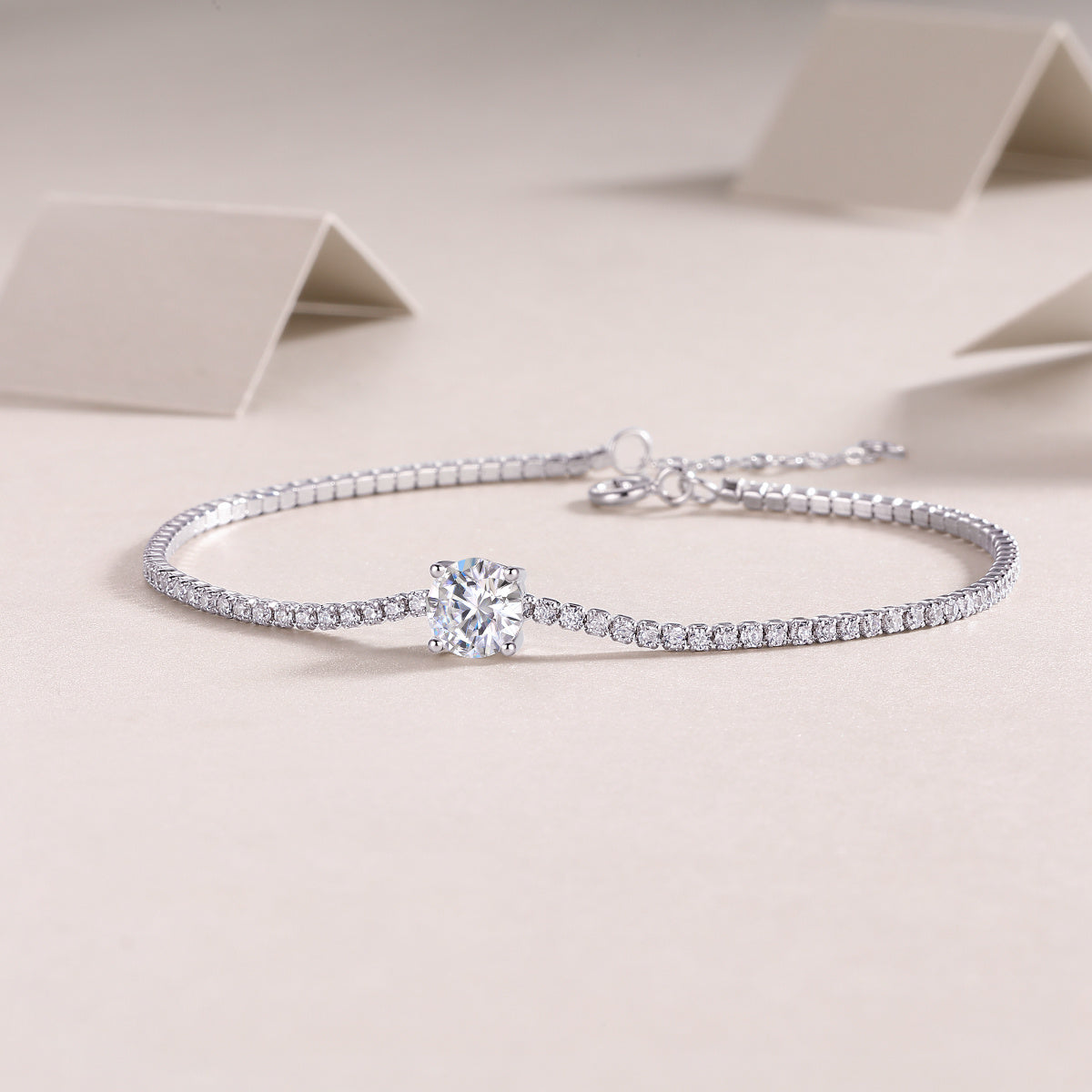 Liora Grace — timeless beauty, crafted in silver.