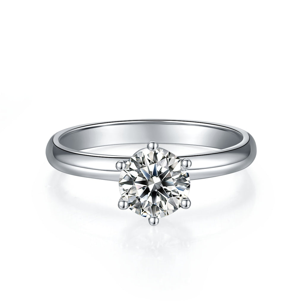 Minimalist Starlight — A Brilliant 1-Carat Promise in Silver & Platinum