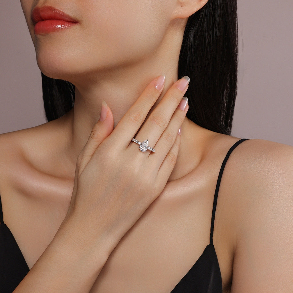 Elaris — where clarity meets grace.