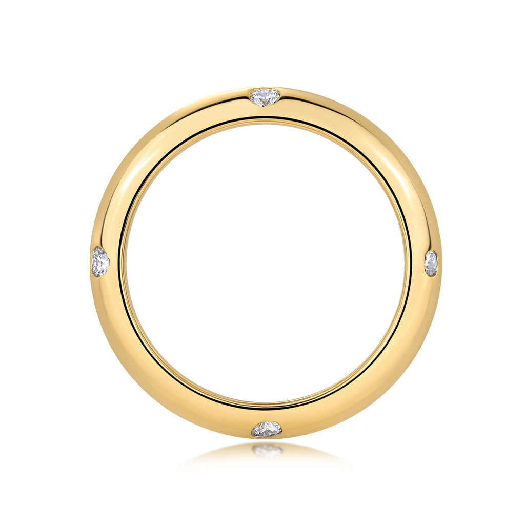 Solinna — a quiet glow that never fades.