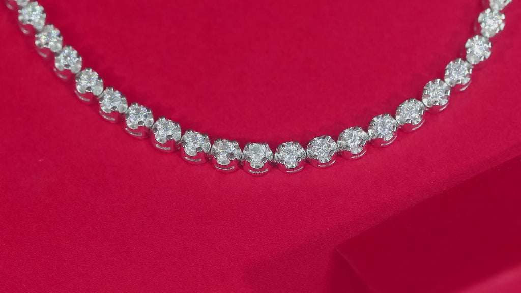 Eternal Line — a perfect circle of light that never fades.